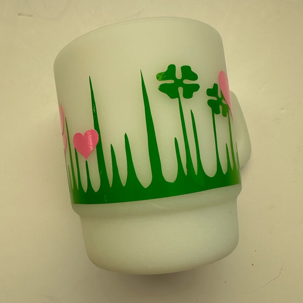 Vintage Fire King  milk glass D ring stackable mug
✨Lucky in Love💚💓 - Picture 7 of 10